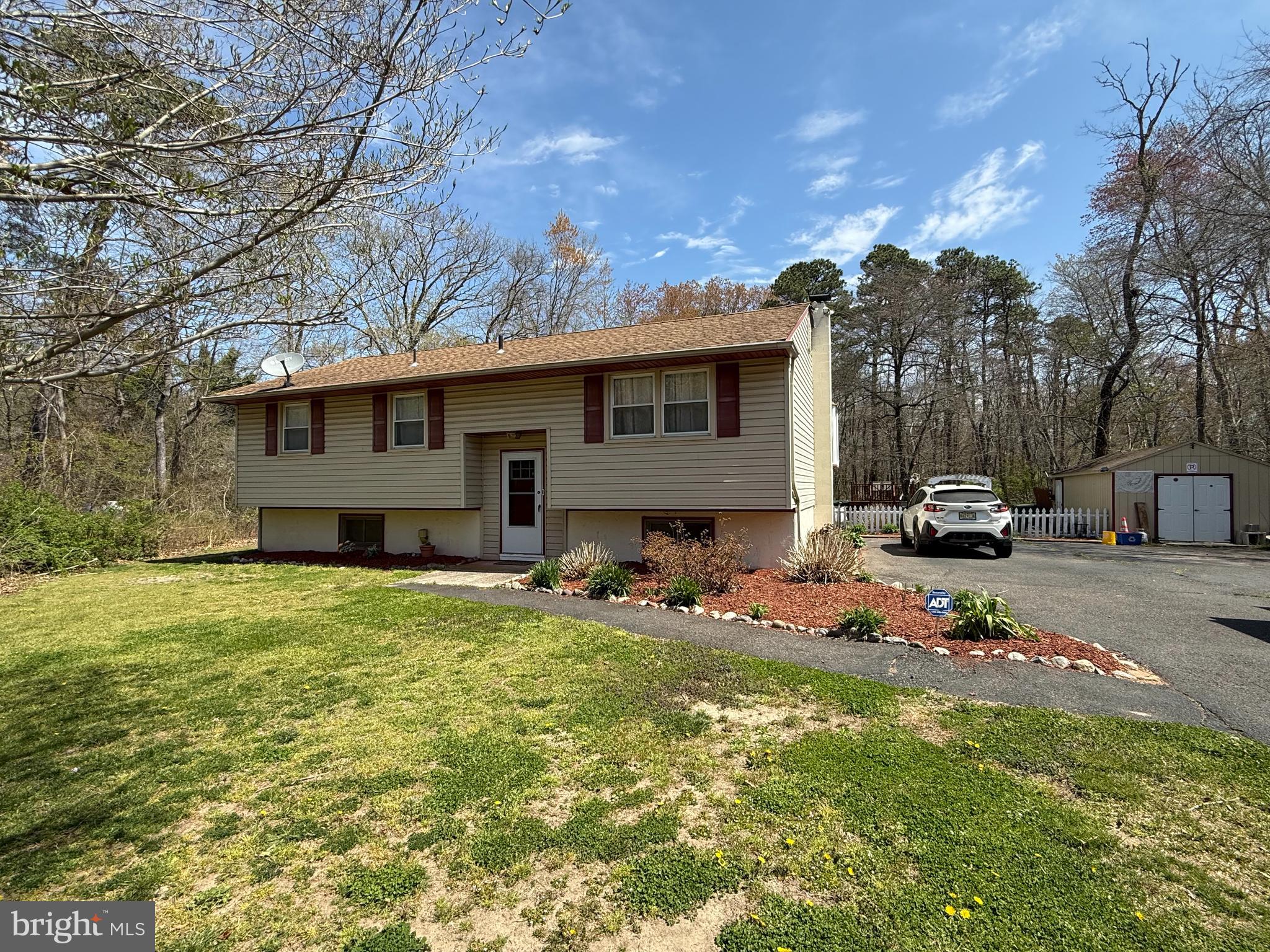 712 Tuckahoe Road Vineland, NJ 08360 - Photo 4 of 33 Exterior Front with Shed
