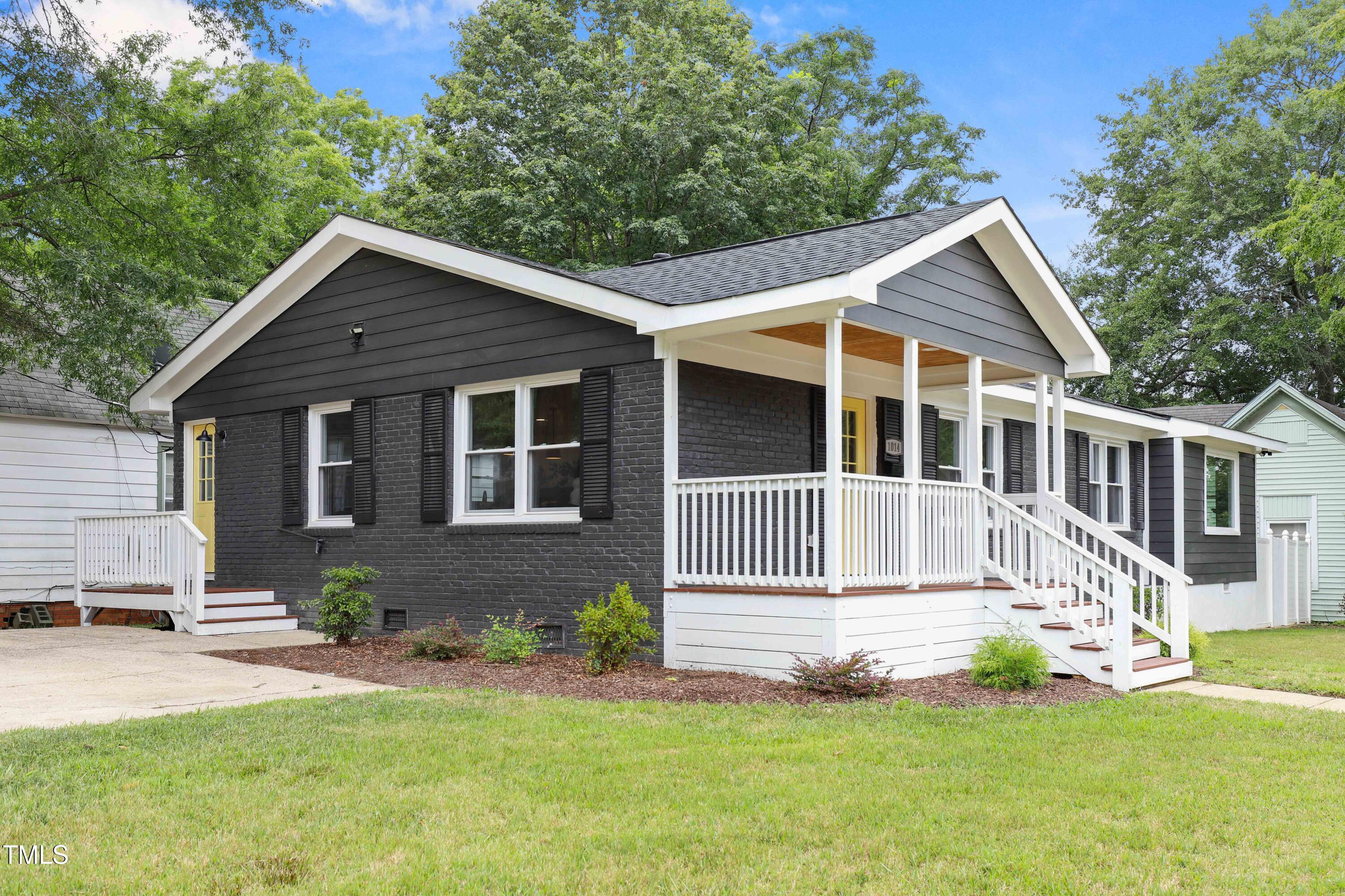 1014 East Jones Street Raleigh, NC 27601 - Photo 2 of 29 2