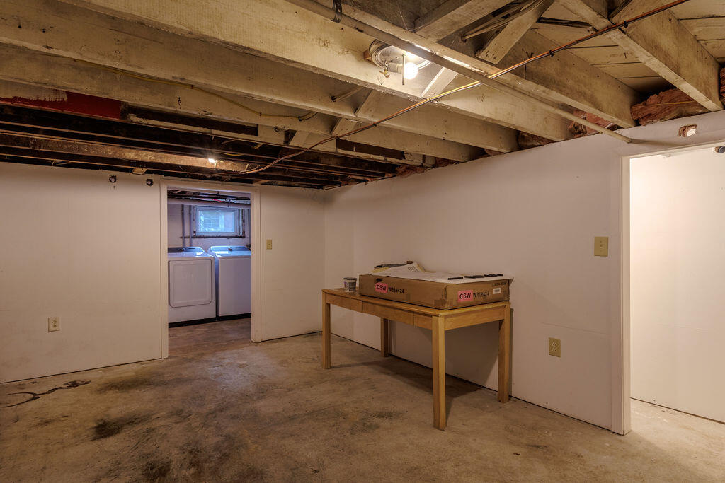 521 Riverland Road Southeast Roanoke, VA 24014 - Photo 50 of 53 IMG_3635-HDR