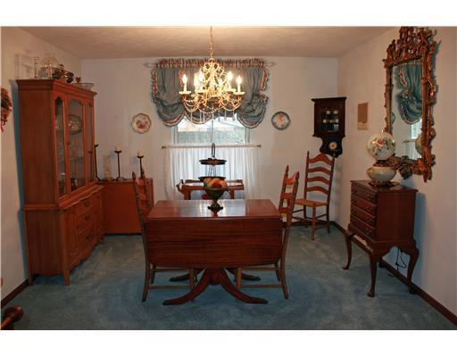 2910 Alameda Springfield, OH 45503 - Photo 5 of 15