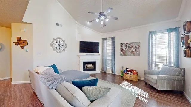 $425,000 | 3805 Braxton Lane, Flower Mound, TX 75028