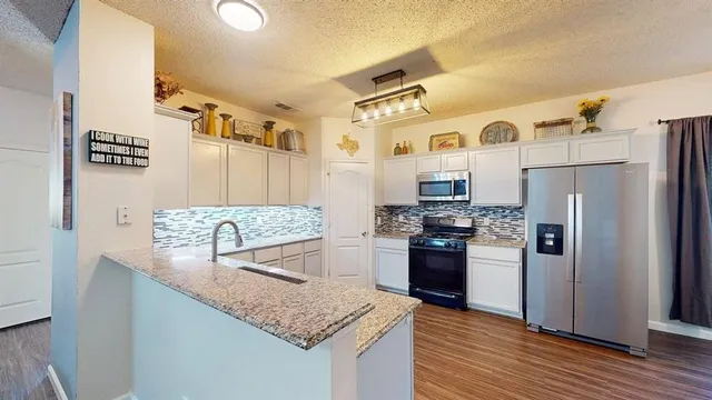 $425,000 | 3805 Braxton Lane, Flower Mound, TX 75028