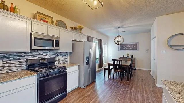 $425,000 | 3805 Braxton Lane, Flower Mound, TX 75028