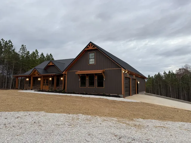 $589,000 | 3993 Hwy 231 Erin Tn 37061, Erin, TN 37061