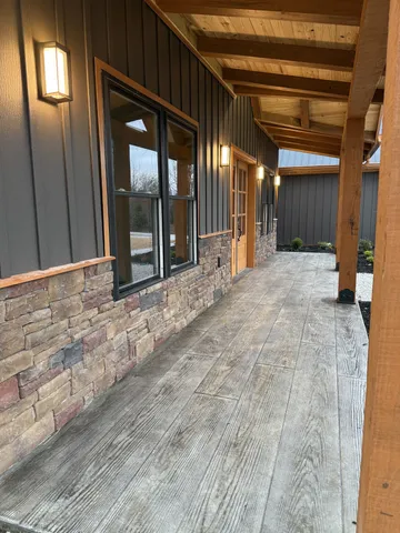 $589,000 | 3993 Hwy 231 Erin Tn 37061, Erin, TN 37061