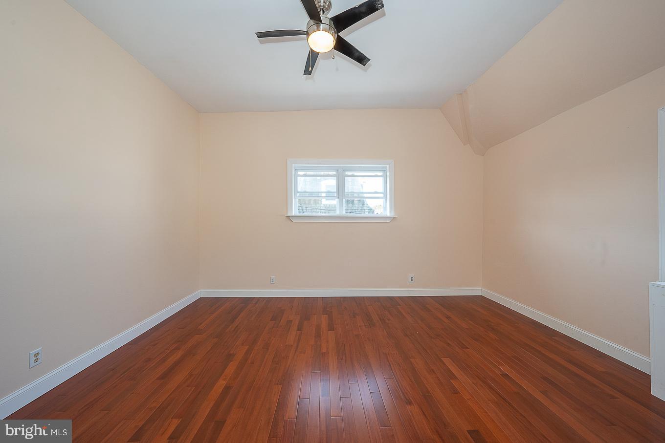 445 Hampden Road Upper Darby, PA 19082 - Photo 25 of 59