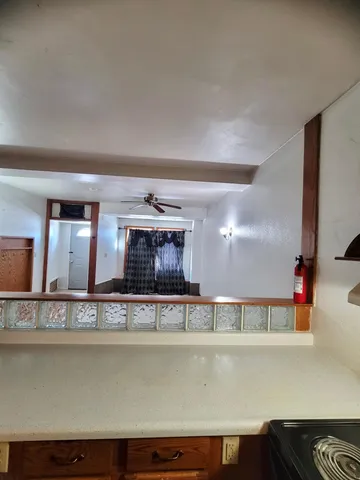 $950 | 3277 South 10th Street, Unit 1, Milwaukee, WI 53215