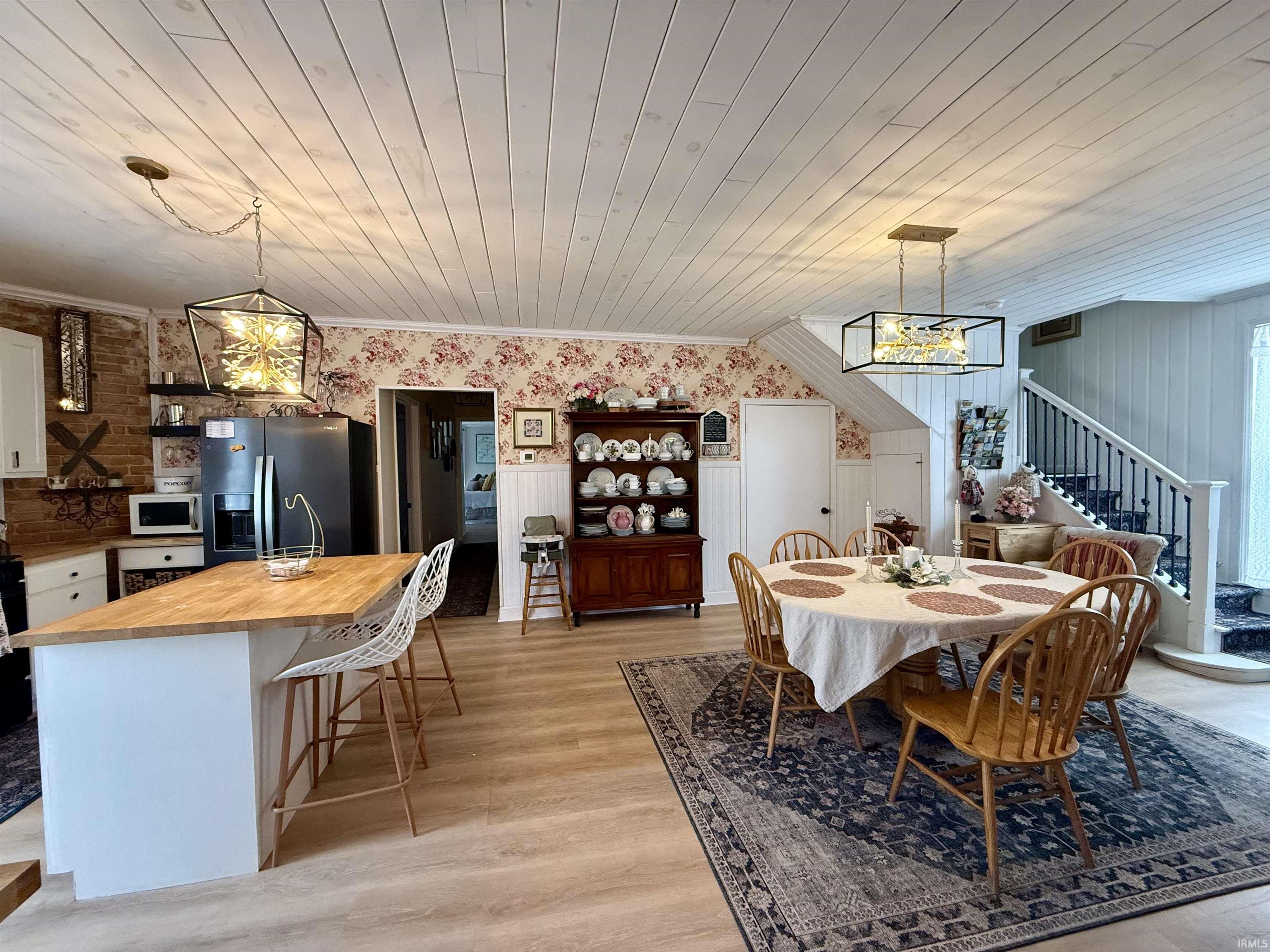 524 High Street Shoals, IN 47581 - Photo 9 of 29