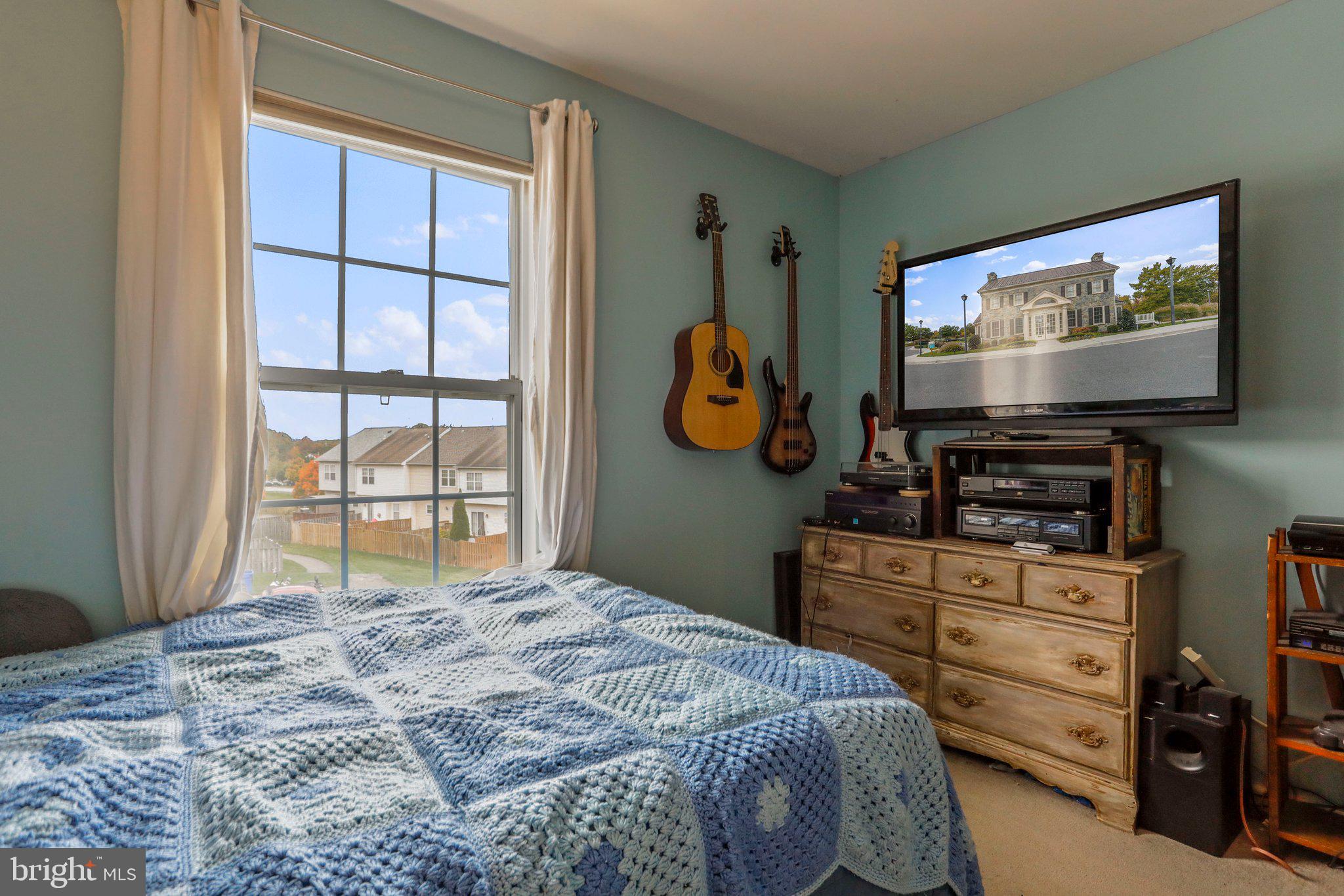 6115 Pine Ridge Terrace Frederick, MD 21701 - Photo 23 of 42 Second Bedroom