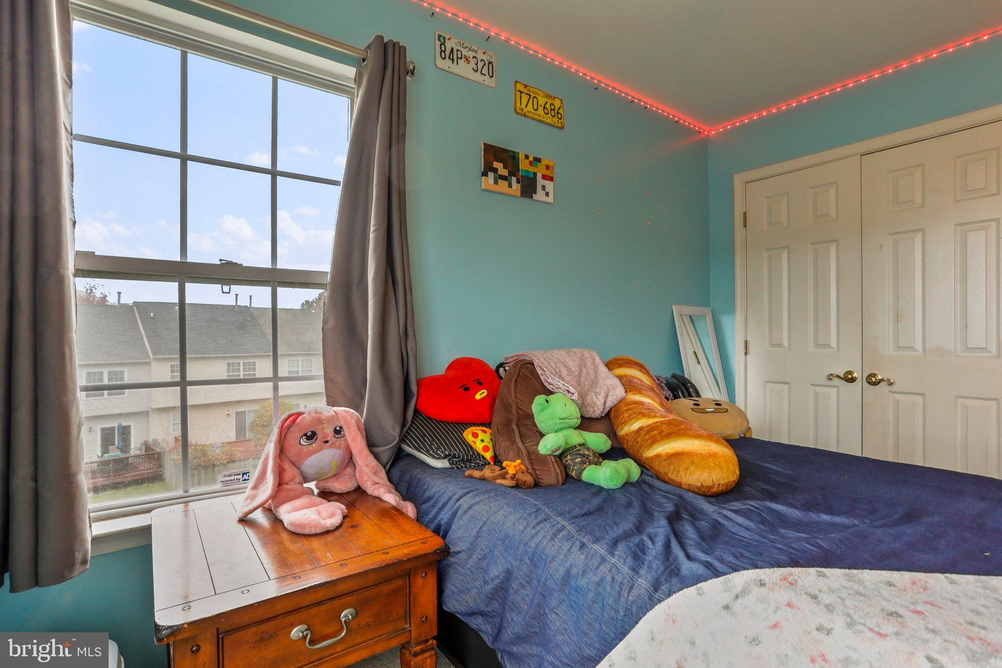 6115 Pine Ridge Terrace Frederick, MD 21701 - Photo 27 of 42 Third Bedroom