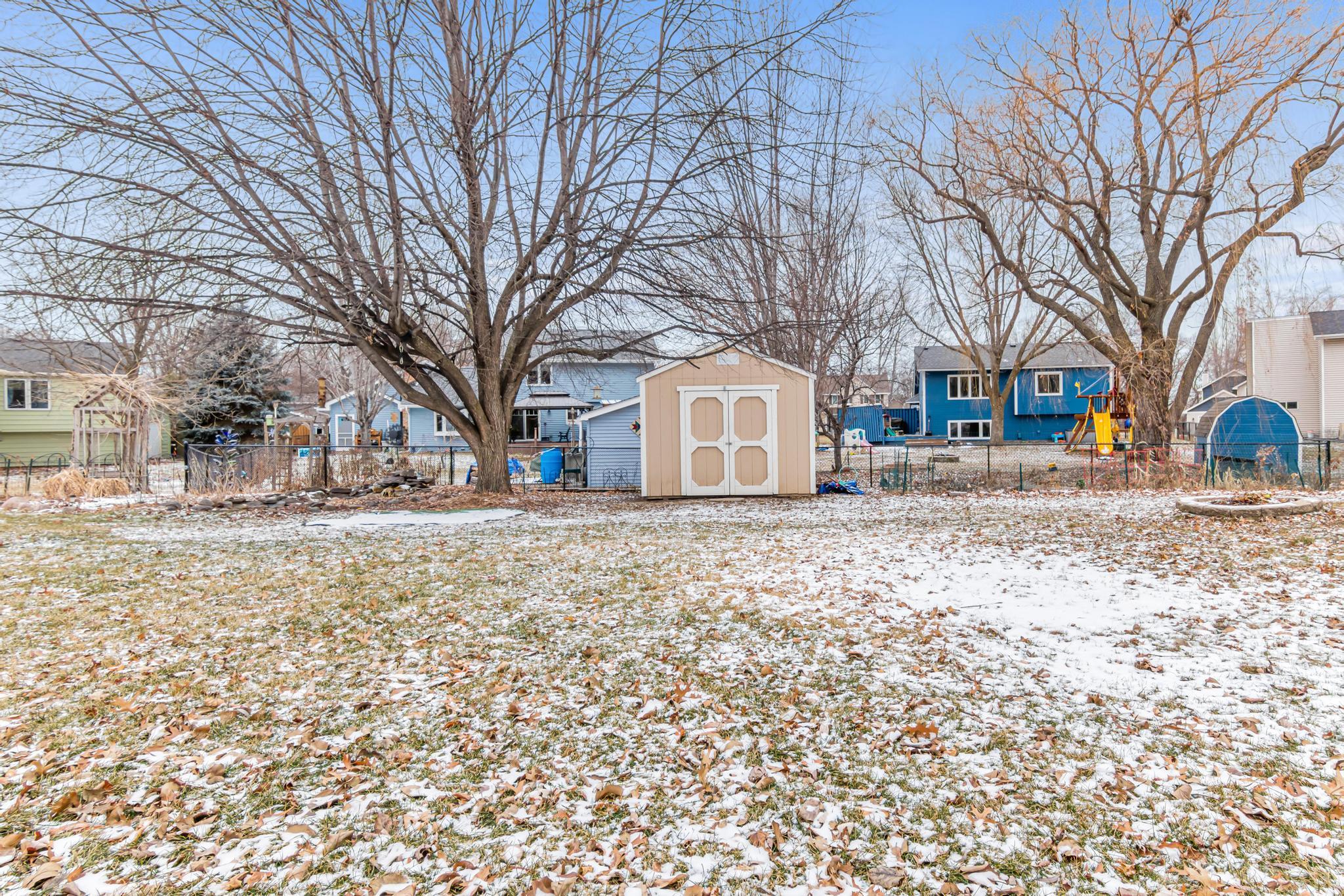 1007 Cross Road Eagan, MN 55123 - Photo 32 of 46