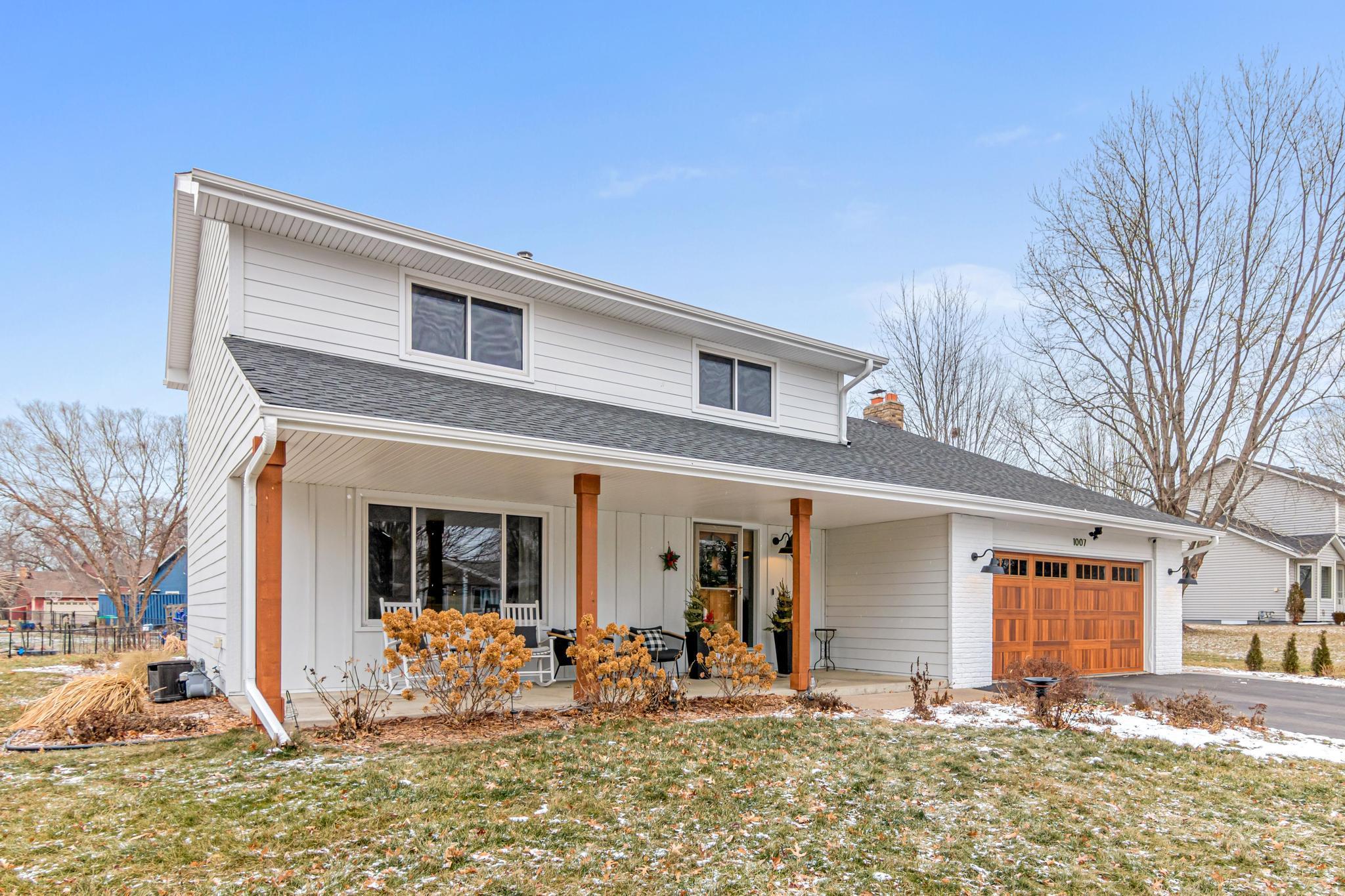 1007 Cross Road Eagan, MN 55123 - Photo 37 of 46