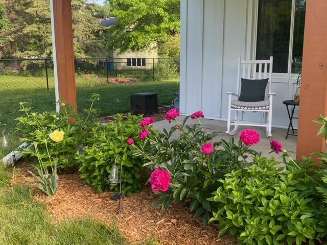 1007 Cross Road Eagan, MN 55123 - Photo 39 of 46