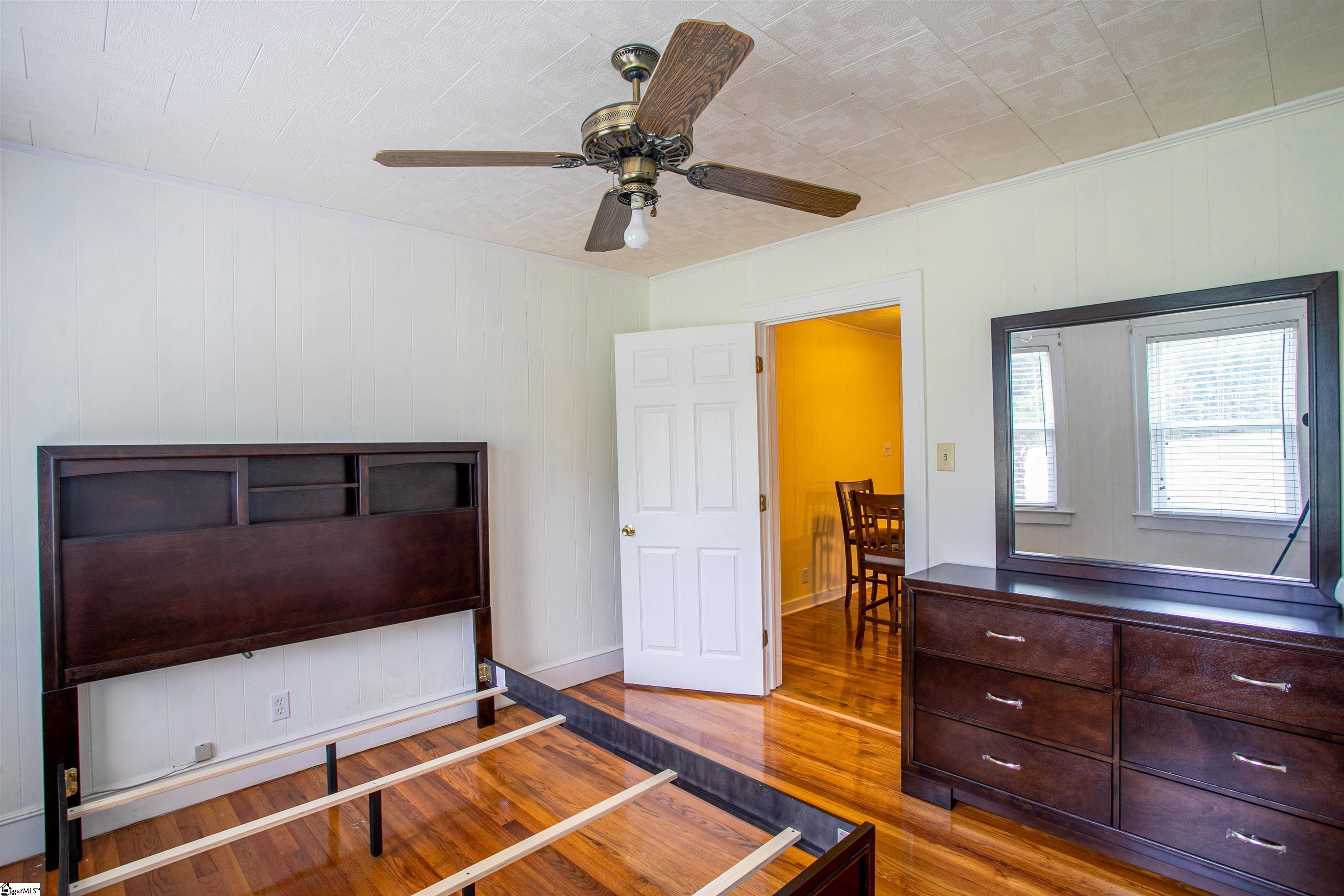 706 Deadfall Road Greenwood, SC 29649 - Photo 14 of 28 Gallery Image 14