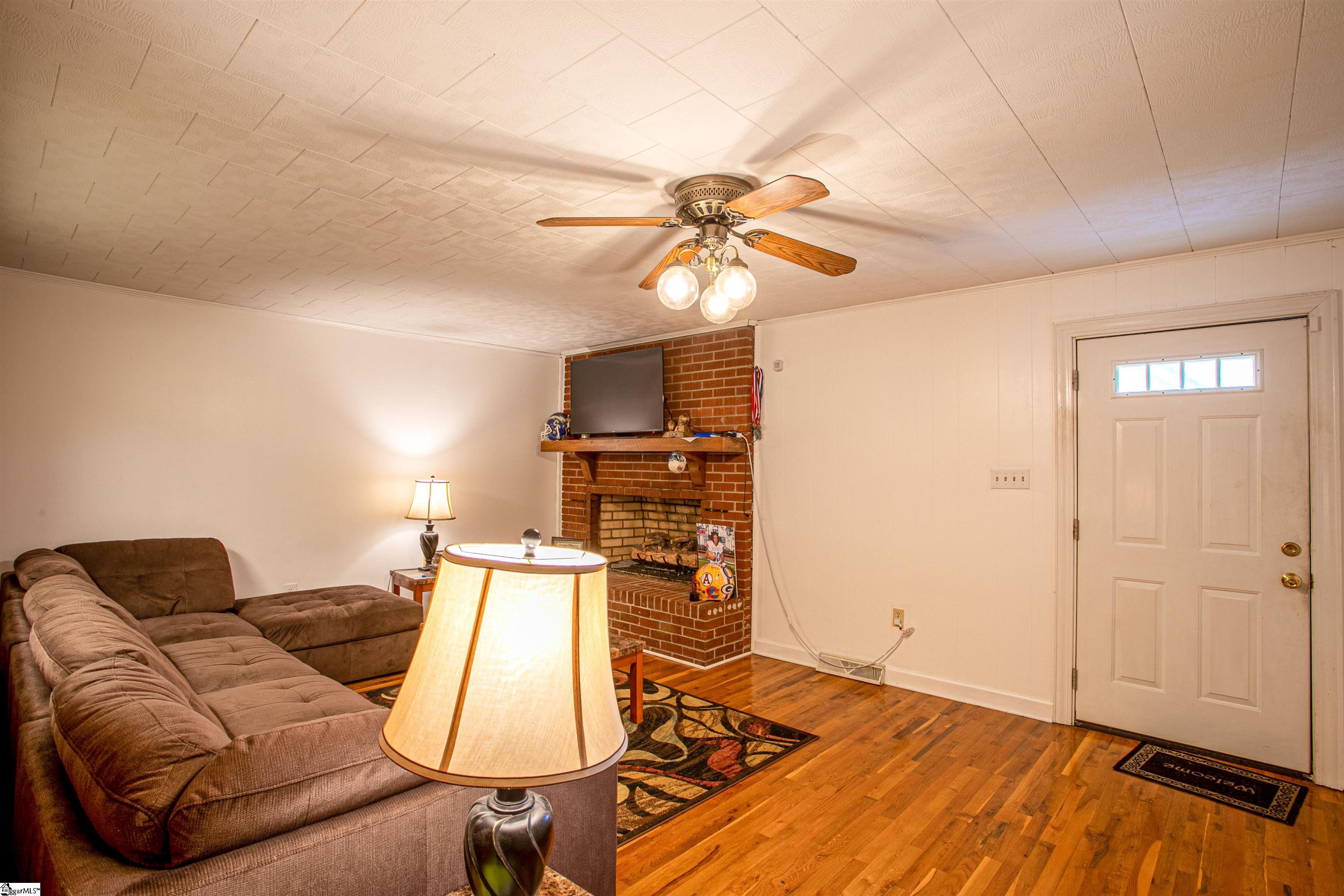 706 Deadfall Road Greenwood, SC 29649 - Photo 18 of 28 Gallery Image 18