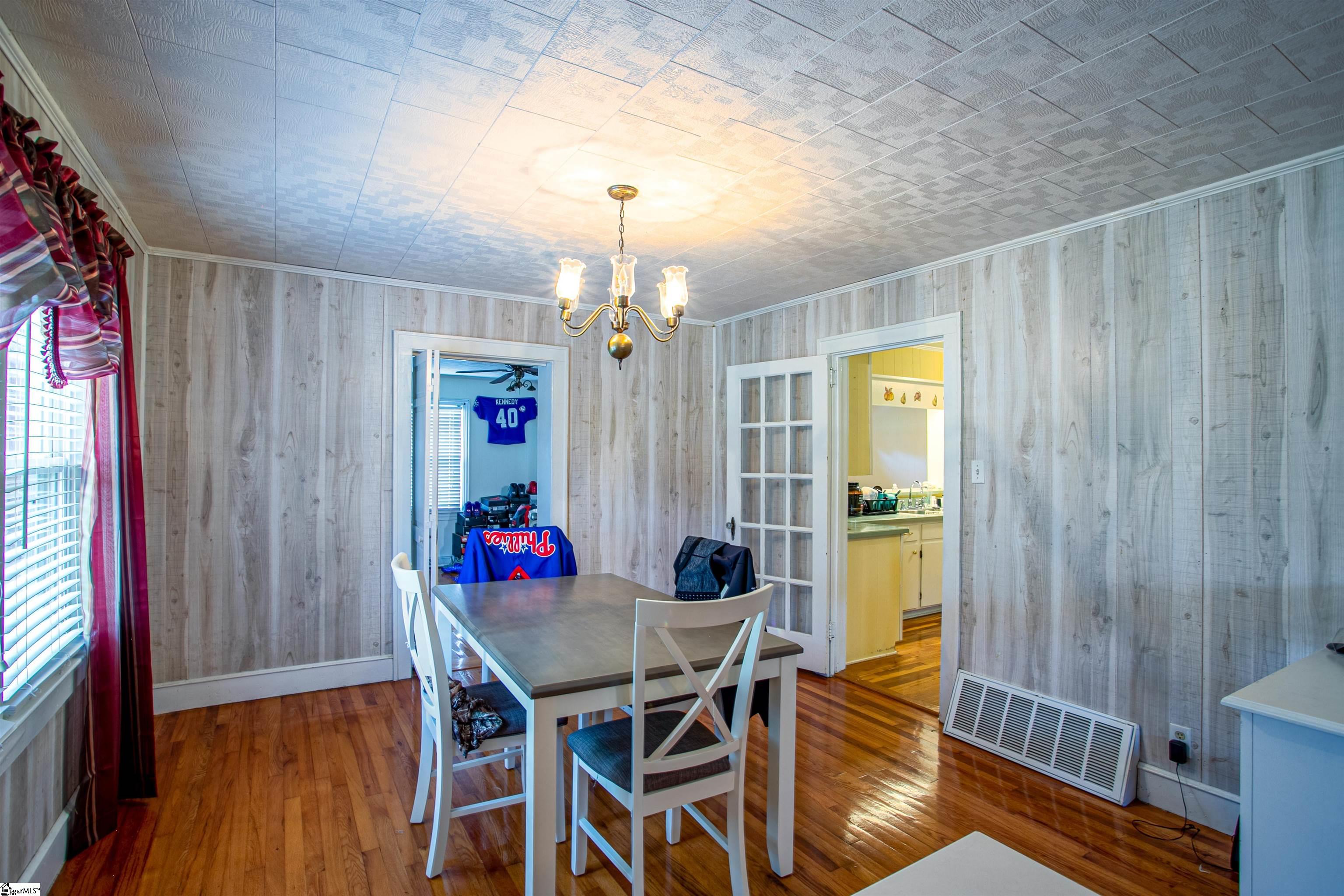 706 Deadfall Road Greenwood, SC 29649 - Photo 7 of 28 Gallery Image 7