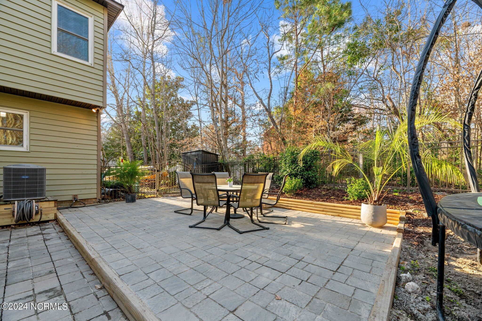 113 Creekview Road New Bern, NC 28562 - Photo 49 of 71 113 Creekview (28)