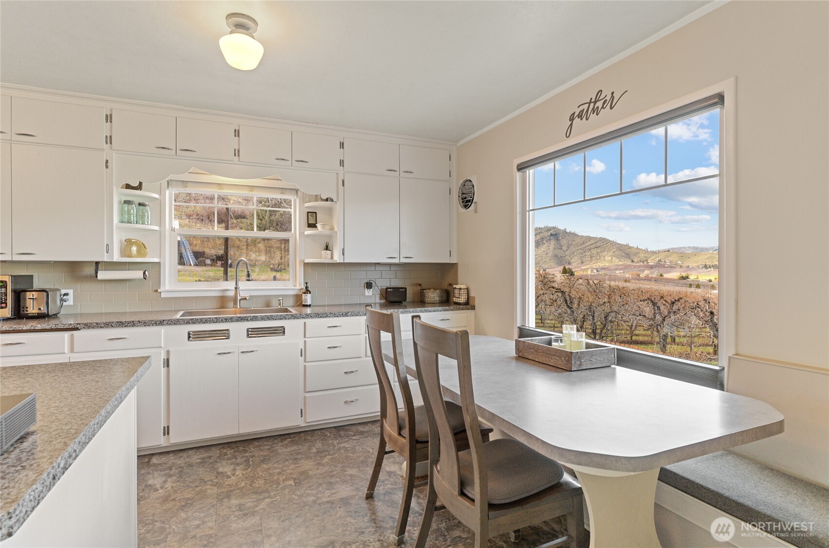 6111 Tigner Road Cashmere, WA 98815 - Photo 12 of 34