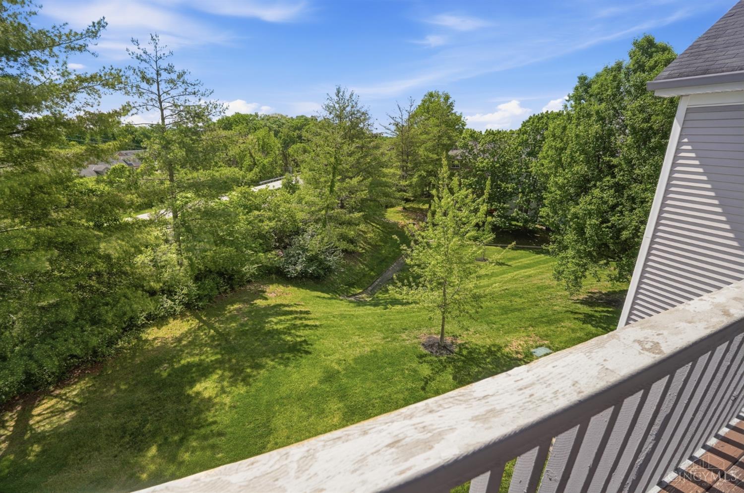 7372 Ridgepoint Drive, Unit 10 Cincinnati, OH 45230 - Photo 35 of 42