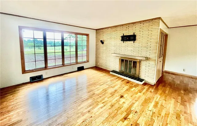 $335,000 | 1612 Country Club Road, Atchison, KS 66002