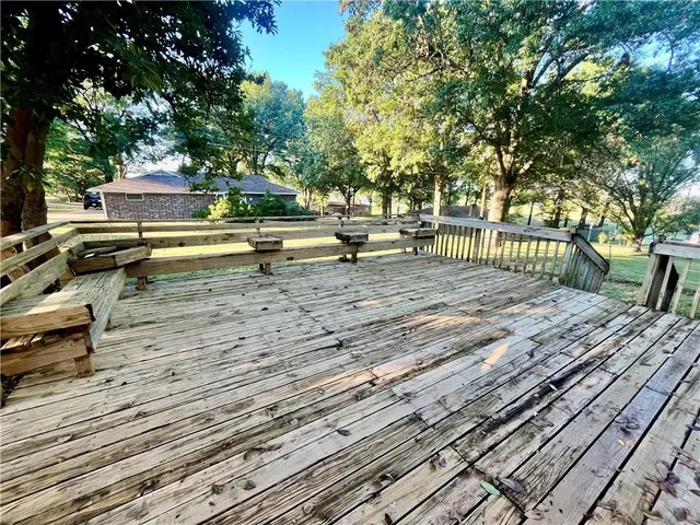 $335,000 | 1612 Country Club Road, Atchison, KS 66002