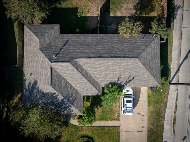 $675,000 | 1733 Creek Drive, Houston, TX 77055