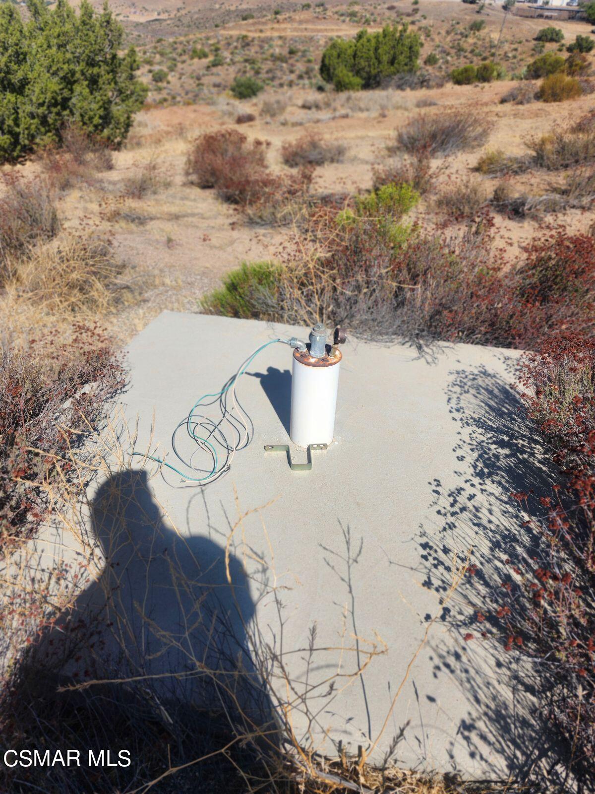 Iowa Avenue Acton, CA 93510 - Photo 4 of 8 a view of roof view