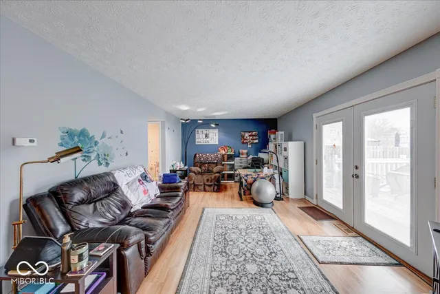 $325,999 | 628 Southridge Court, Westfield, IN 46074