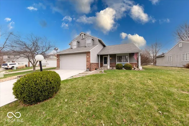 $325,999 | 628 Southridge Court, Westfield, IN 46074