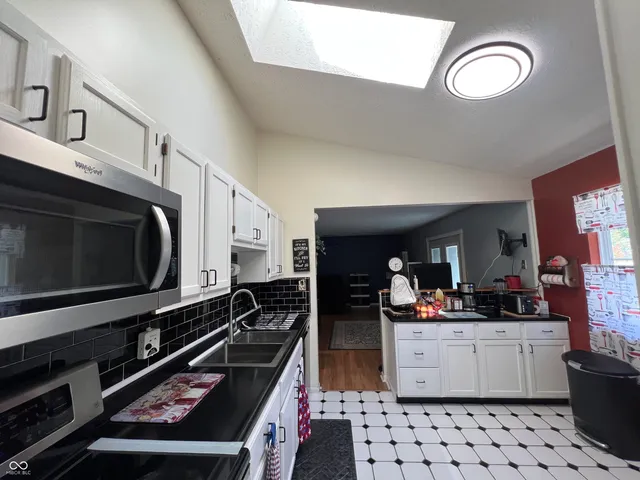 $325,999 | 628 Southridge Court, Westfield, IN 46074