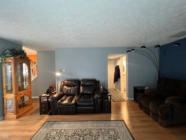 $325,999 | 628 Southridge Court, Westfield, IN 46074