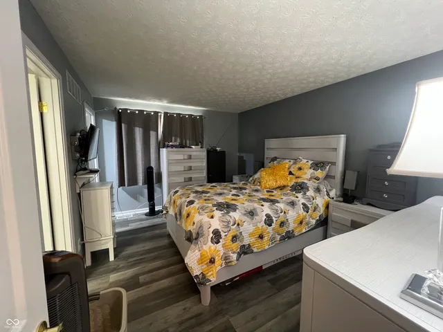 $325,999 | 628 Southridge Court, Westfield, IN 46074