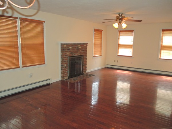 7 Liberty Road Medway, MA 02053 - Photo 9 of 25 Gallery Image 9