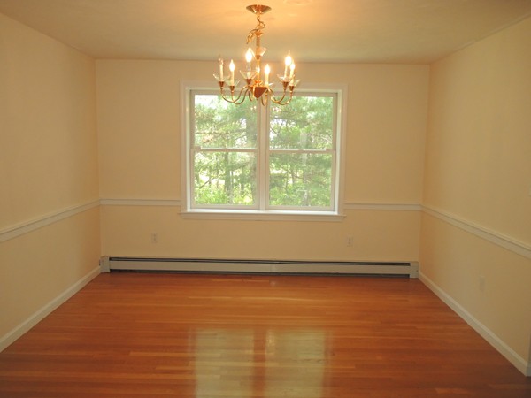 7 Liberty Road Medway, MA 02053 - Photo 10 of 25 Gallery Image 10
