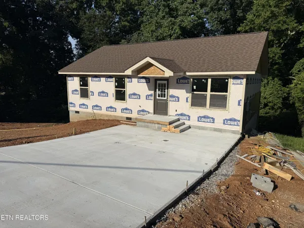 $310,000 | 309 Foley Hill Road, Clinton, TN 37716