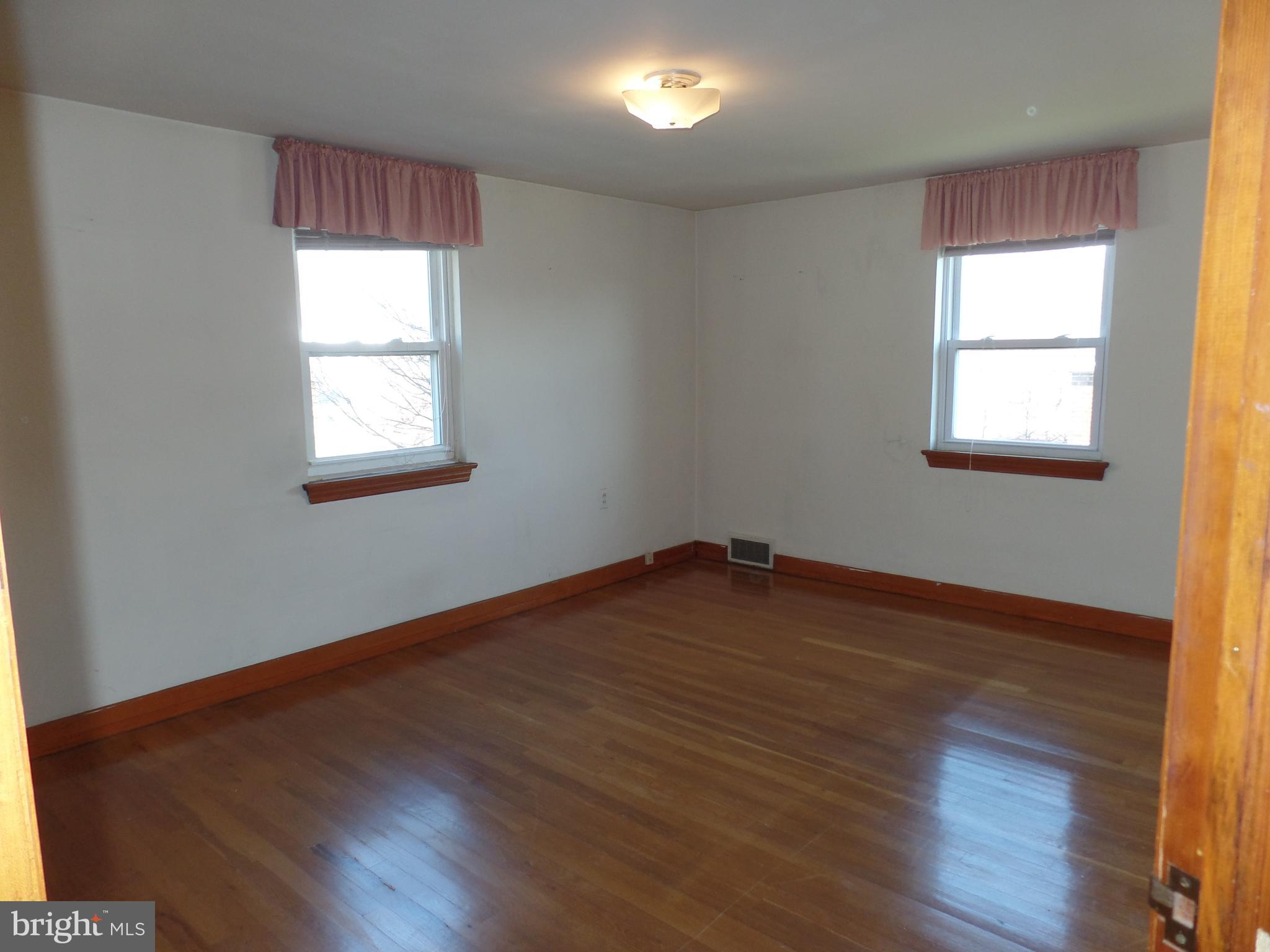 3771 Elder Road Harrisburg, PA 17111 - Photo 10 of 25 Gallery Image 10