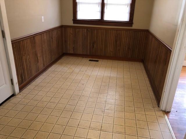 1470 Cape Hickory Road Hickory, NC 28601 - Photo 4 of 46 Gallery Image 4