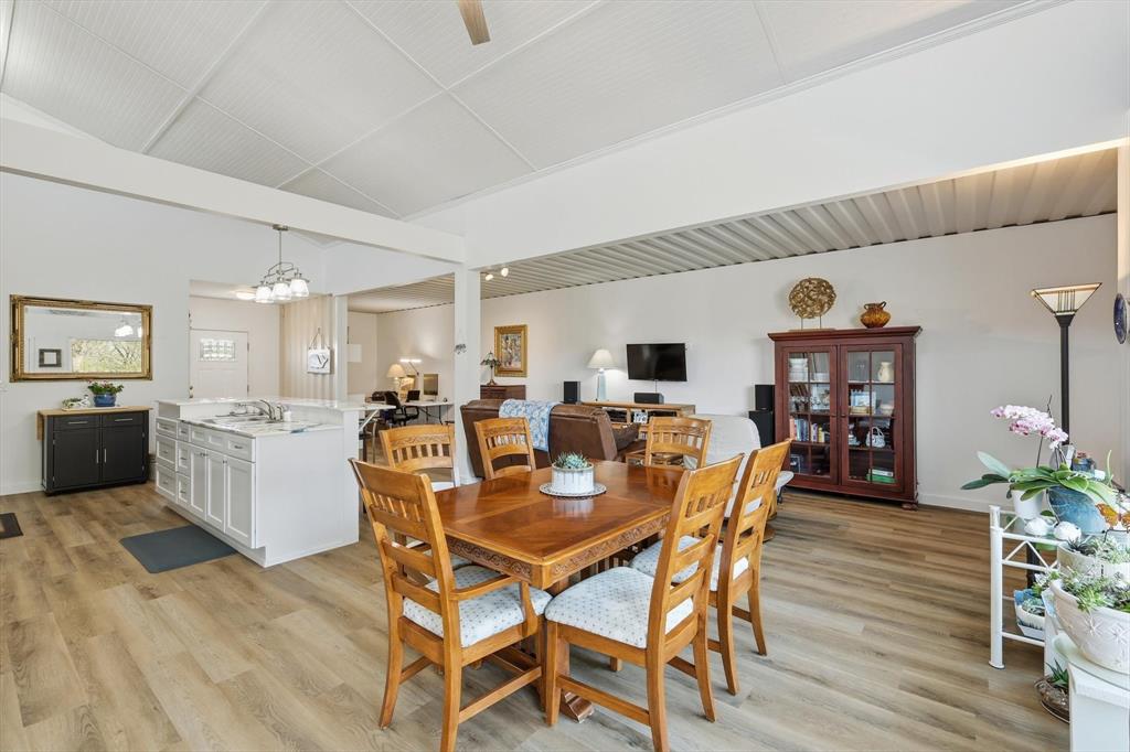 395 Lone Trail Rhome, TX 76078 - Photo 14 of 31