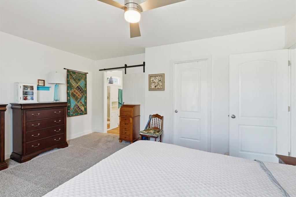 395 Lone Trail Rhome, TX 76078 - Photo 18 of 31