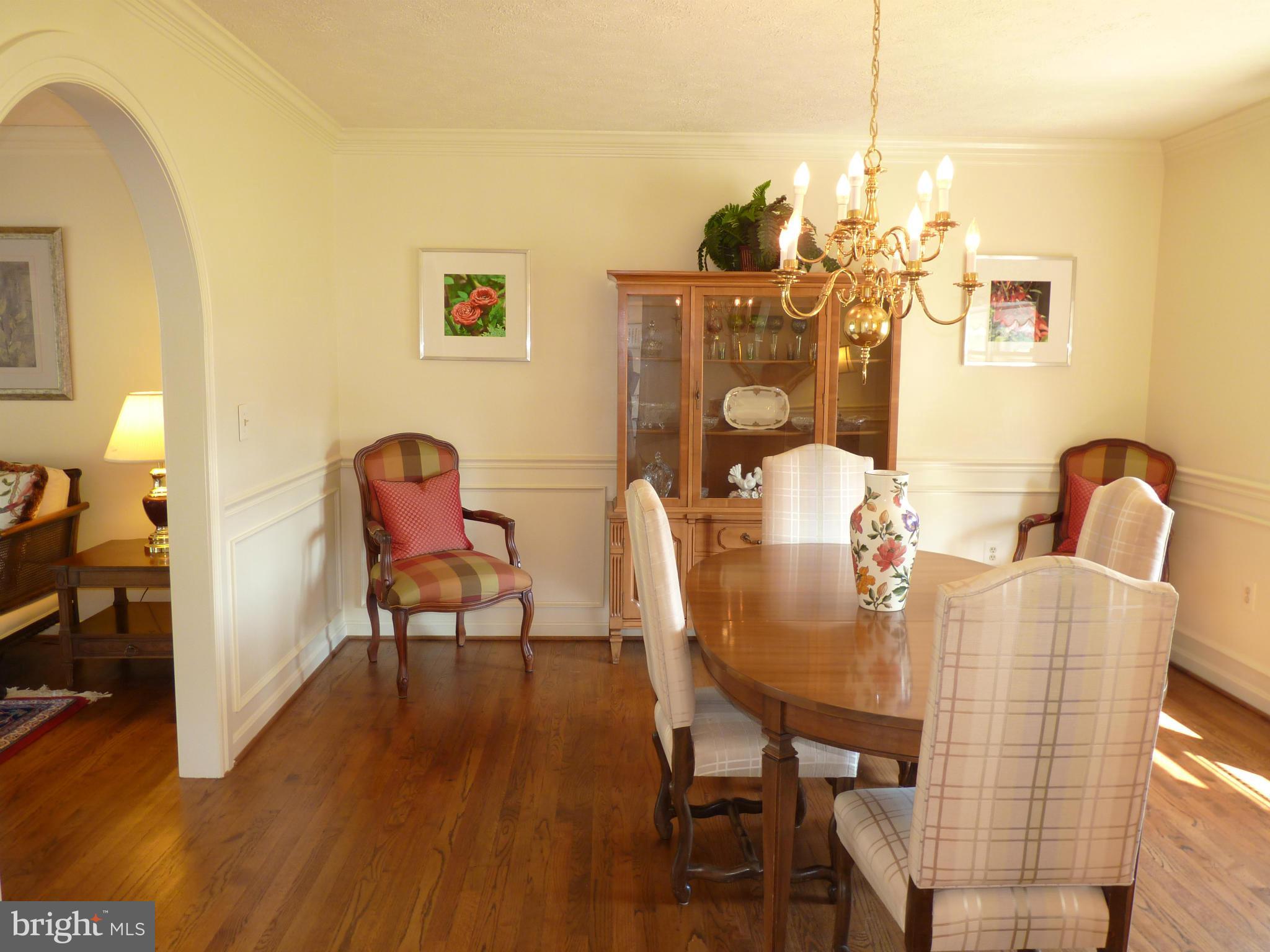 16329 Whitehaven Road Silver Spring, MD 20906 - Photo 13 of 30 Dining Room