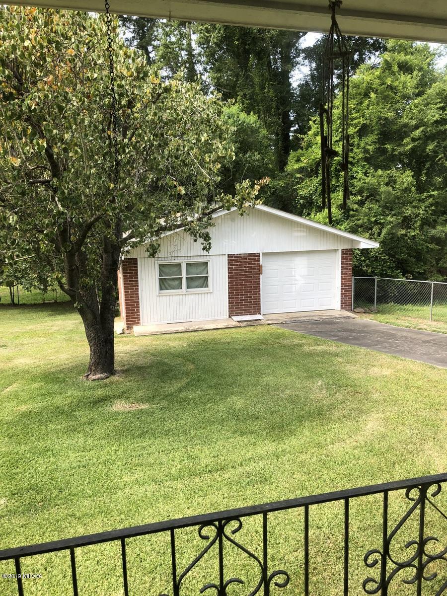 2874 Riverview Road Macon, GA 31204 - Photo 17 of 18 IMG_2458
