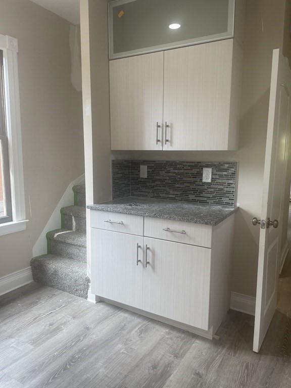 86 Magnolia Terrace Springfield, MA 01108 - Photo 13 of 32