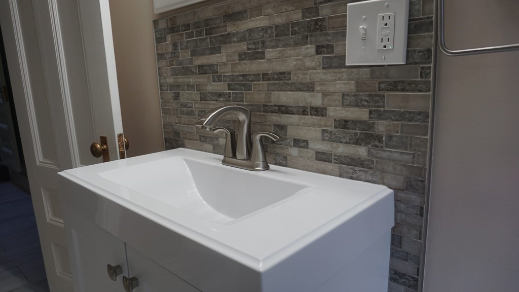 86 Magnolia Terrace Springfield, MA 01108 - Photo 22 of 32