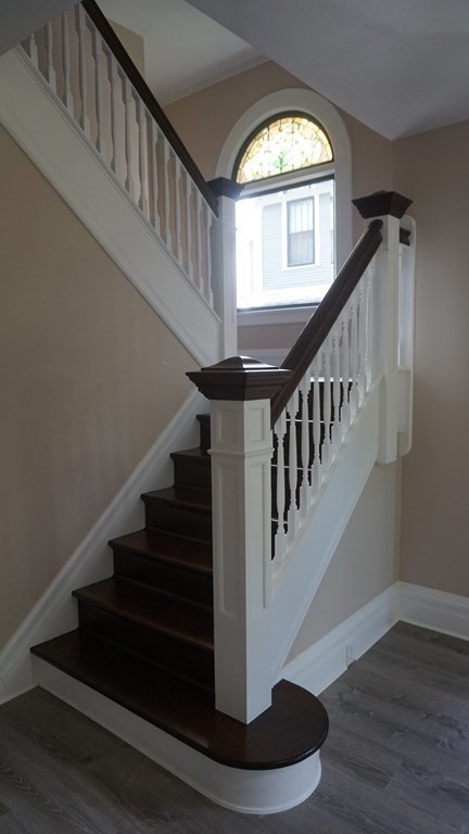 86 Magnolia Terrace Springfield, MA 01108 - Photo 4 of 32