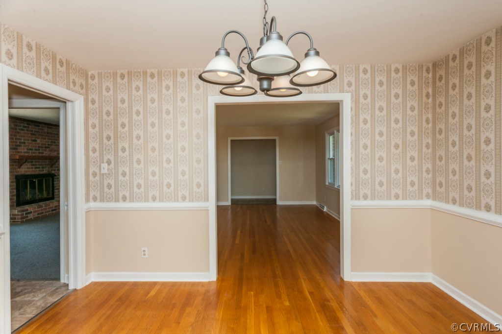 1219 Hermitage Road Colonial Heights, VA 23834 - Photo 4 of 24 Gallery Image 4