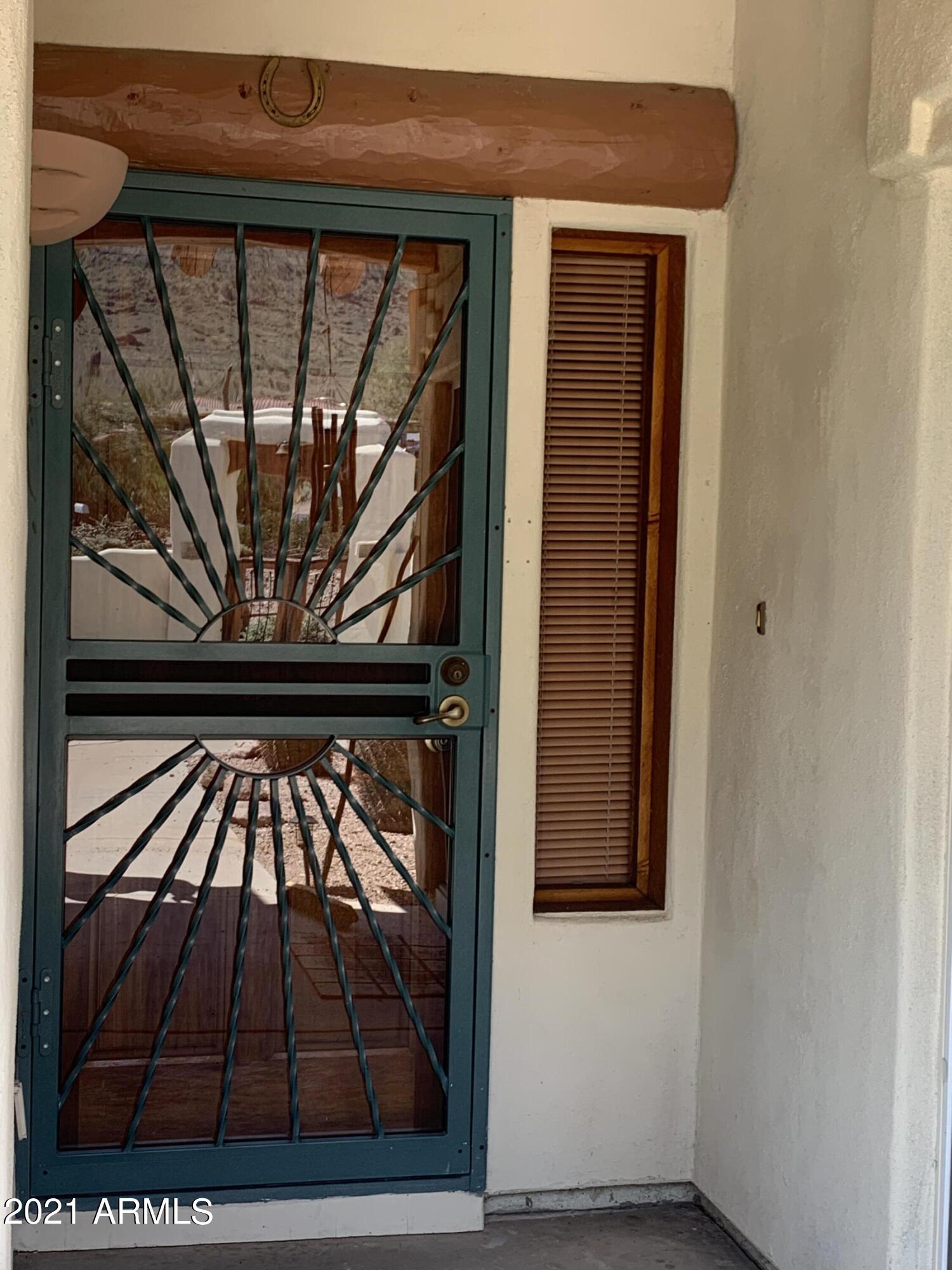 2186 North Prospectors Road Apache Junction, AZ 85119 - Photo 3 of 17 2021-08-24 10.54.46