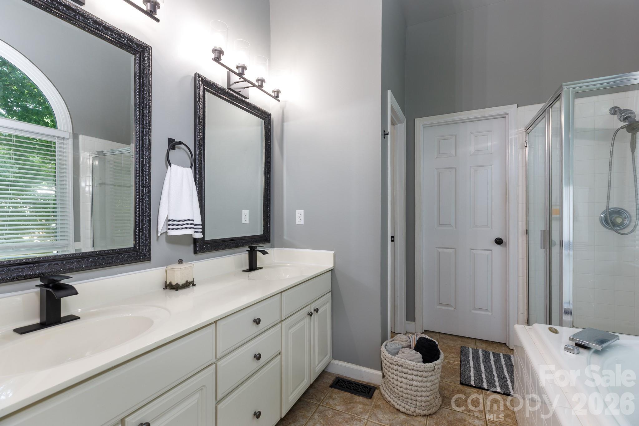 201 Wessex Way Fort Mill, SC 29708 - Photo 15 of 42