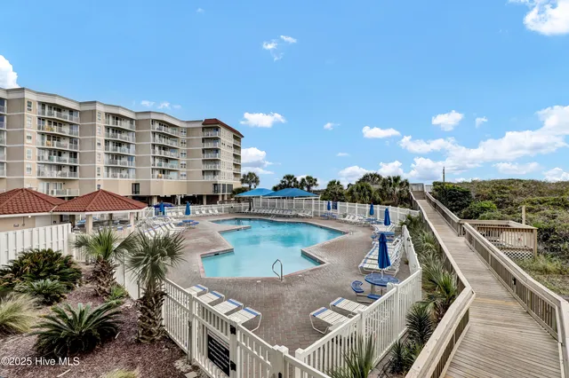 $1,600 | 2000 New River Inlet Road, Unit 2109, North Topsail Beach, NC 28460