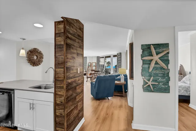 $1,600 | 2000 New River Inlet Road, Unit 2109, North Topsail Beach, NC 28460