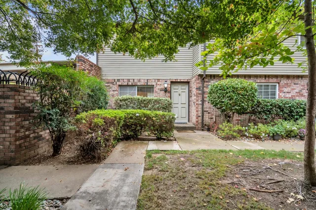 $275,000 | 1912 Benita Drive, Unit 1, Rancho Cordova, CA 95670